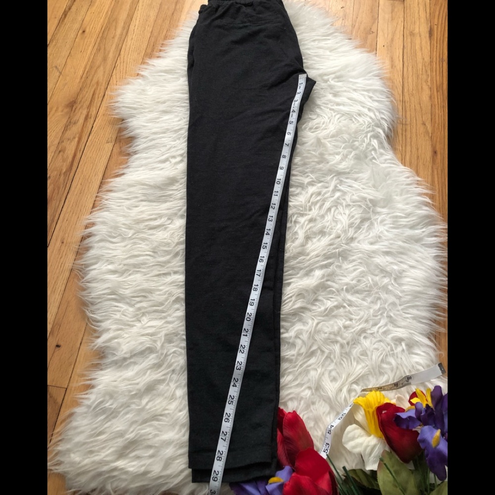 Roots Joggers - image 4